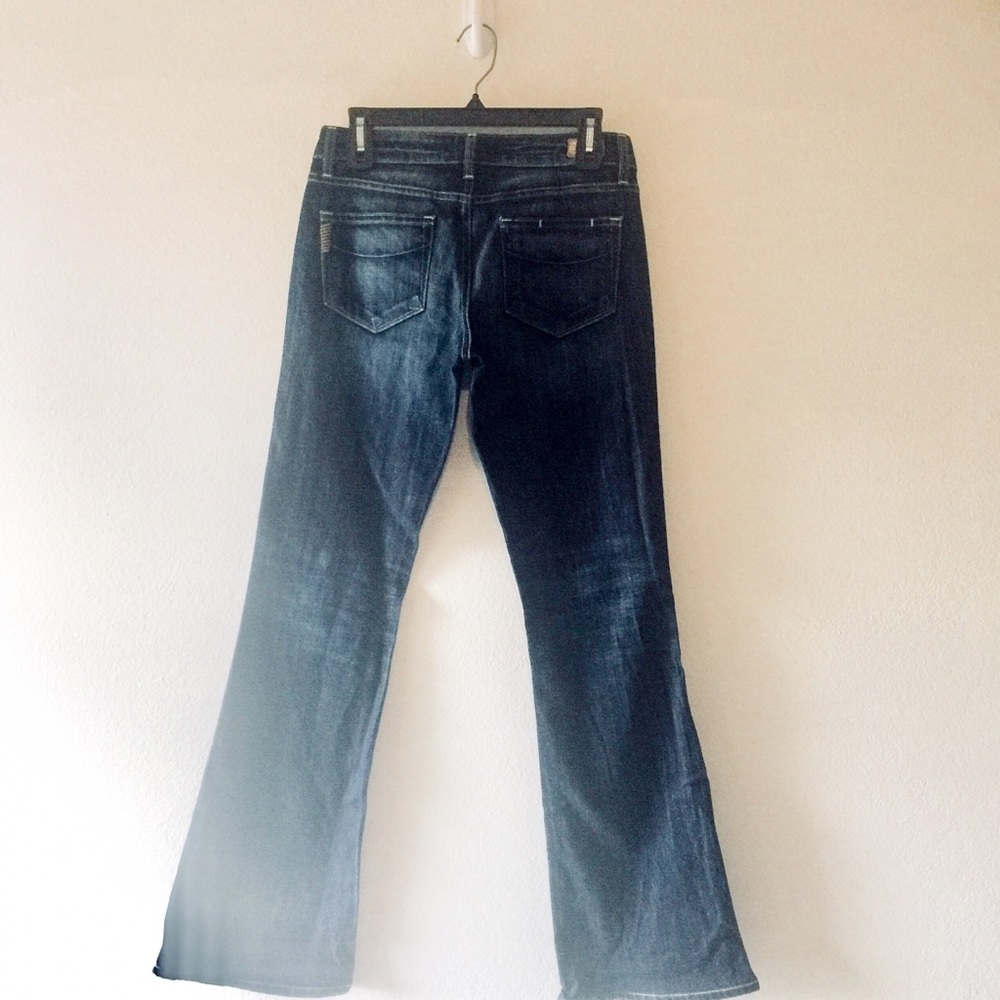 Paige 27 laurel canyon perfect dark jeans